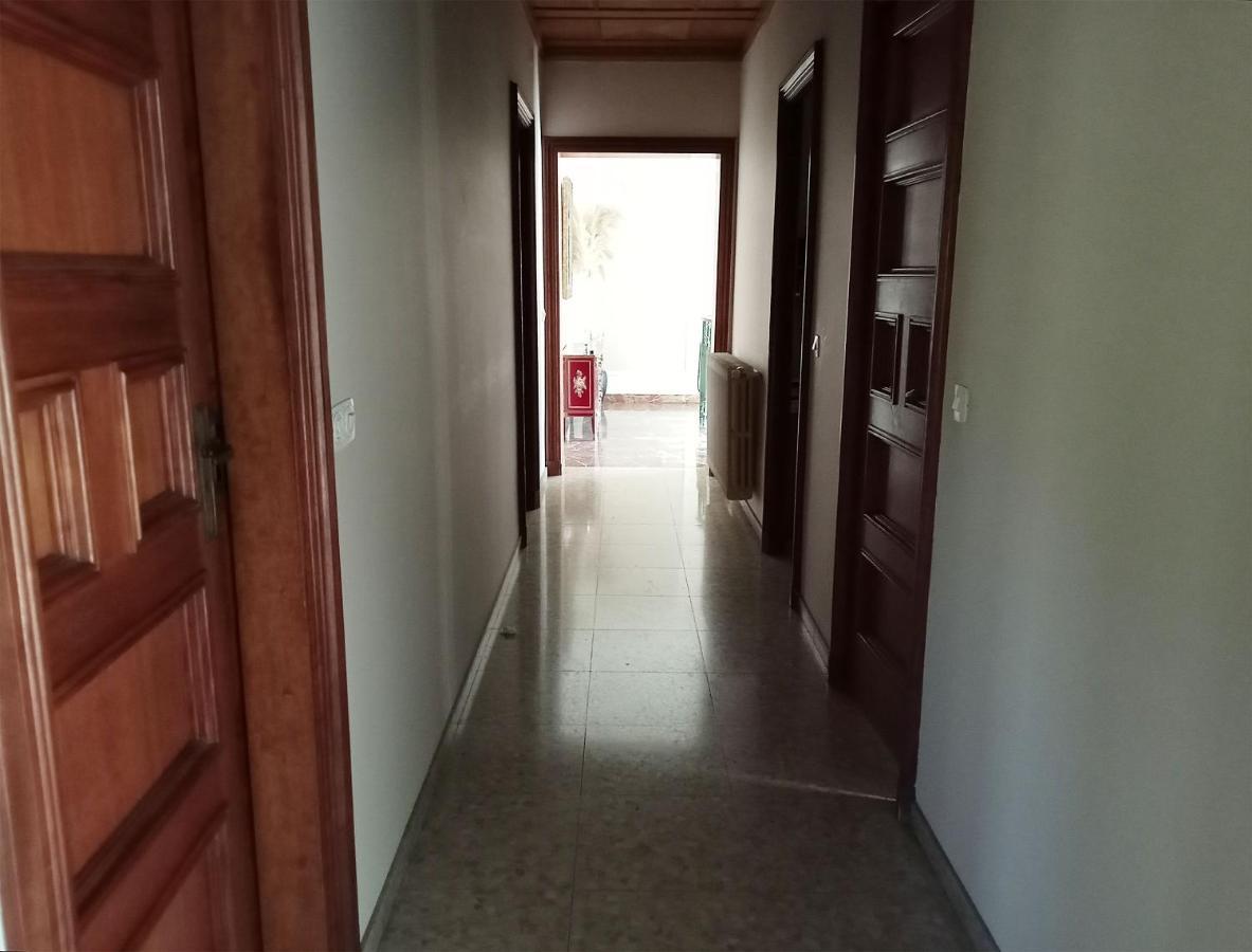 Apartmán Habitacio V Cal Kim Martorell Exteriér fotografie
