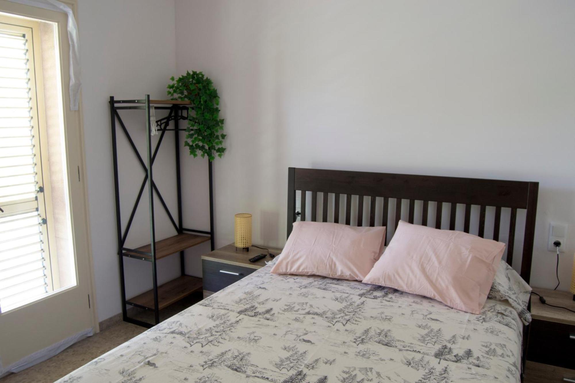 Apartmán Habitacio V Cal Kim Martorell Exteriér fotografie