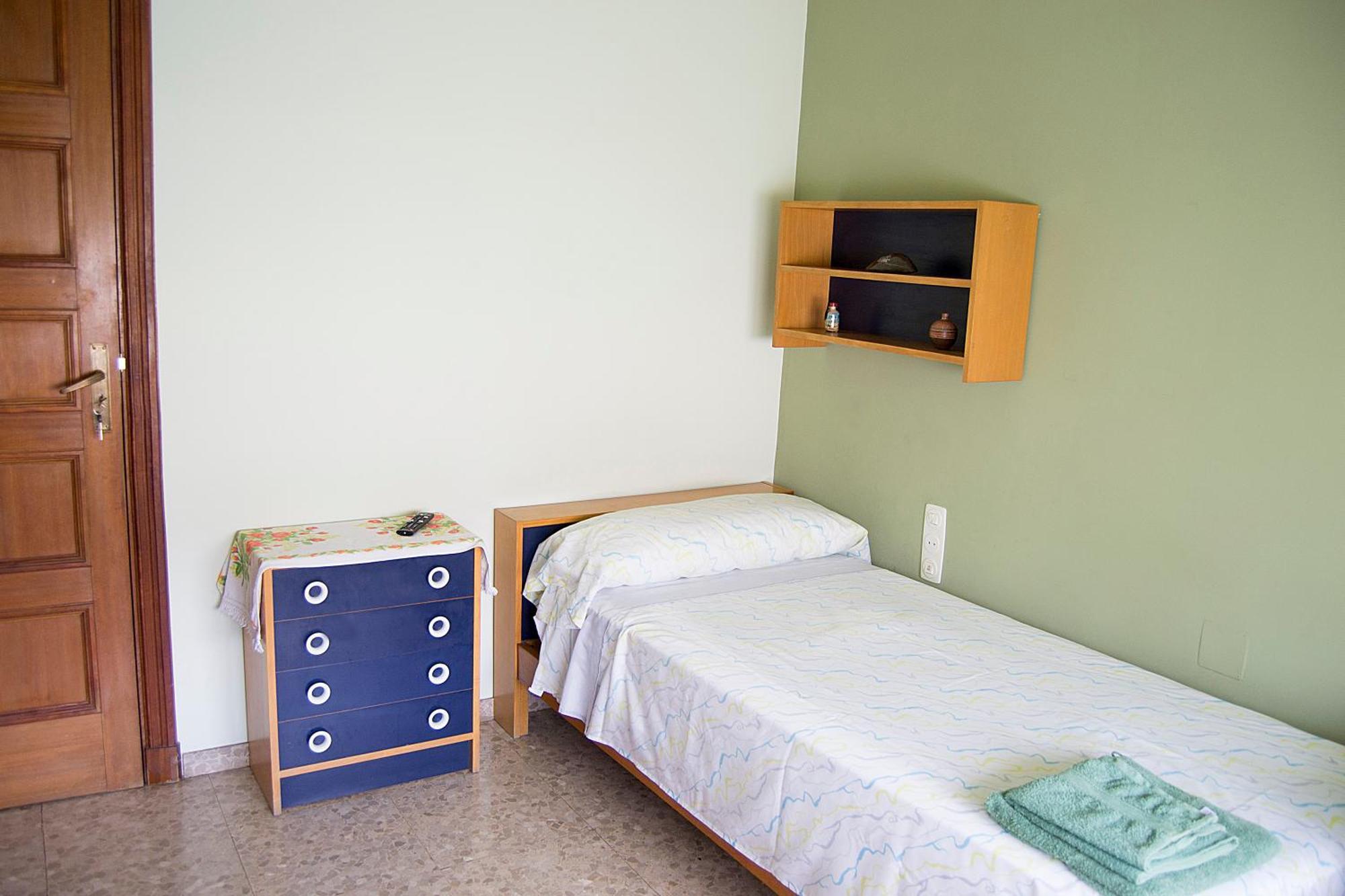 Apartmán Habitacio V Cal Kim Martorell Exteriér fotografie