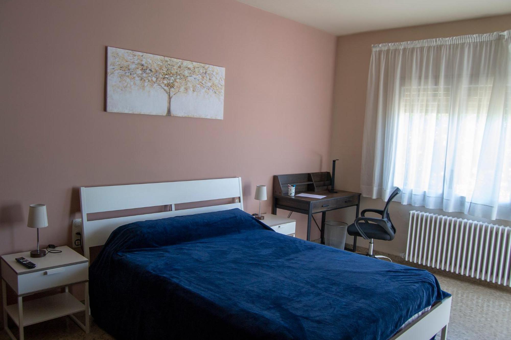 Apartmán Habitacio V Cal Kim Martorell Exteriér fotografie